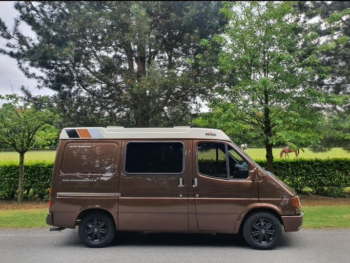 Retro Campervan Hire Scooby
