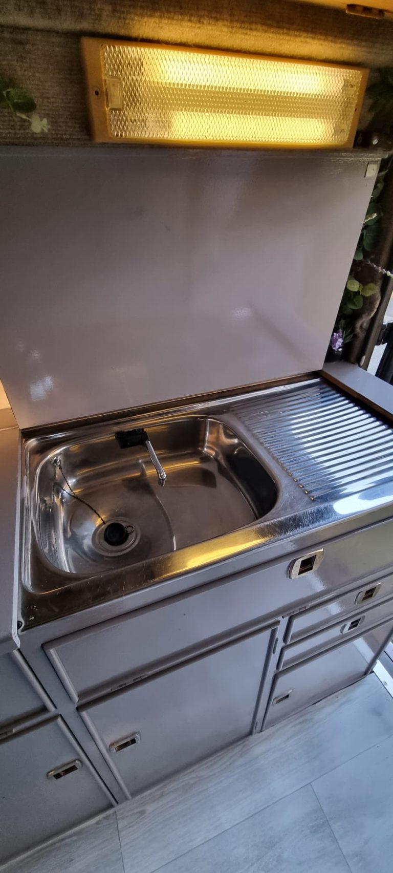 Layla kitchen sink, drainer and storage