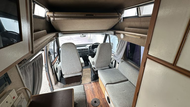 Bandit campervan — photograph 15