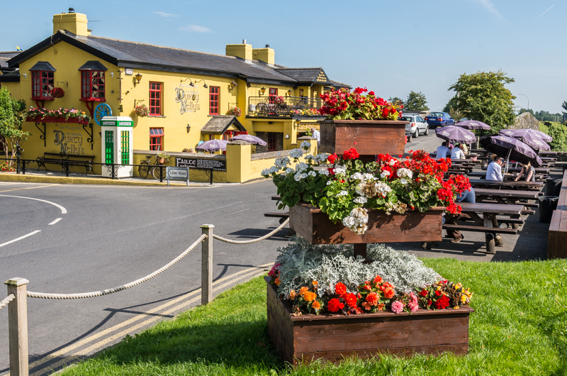 Durty Nelly's pub at Bunratty, County Clare